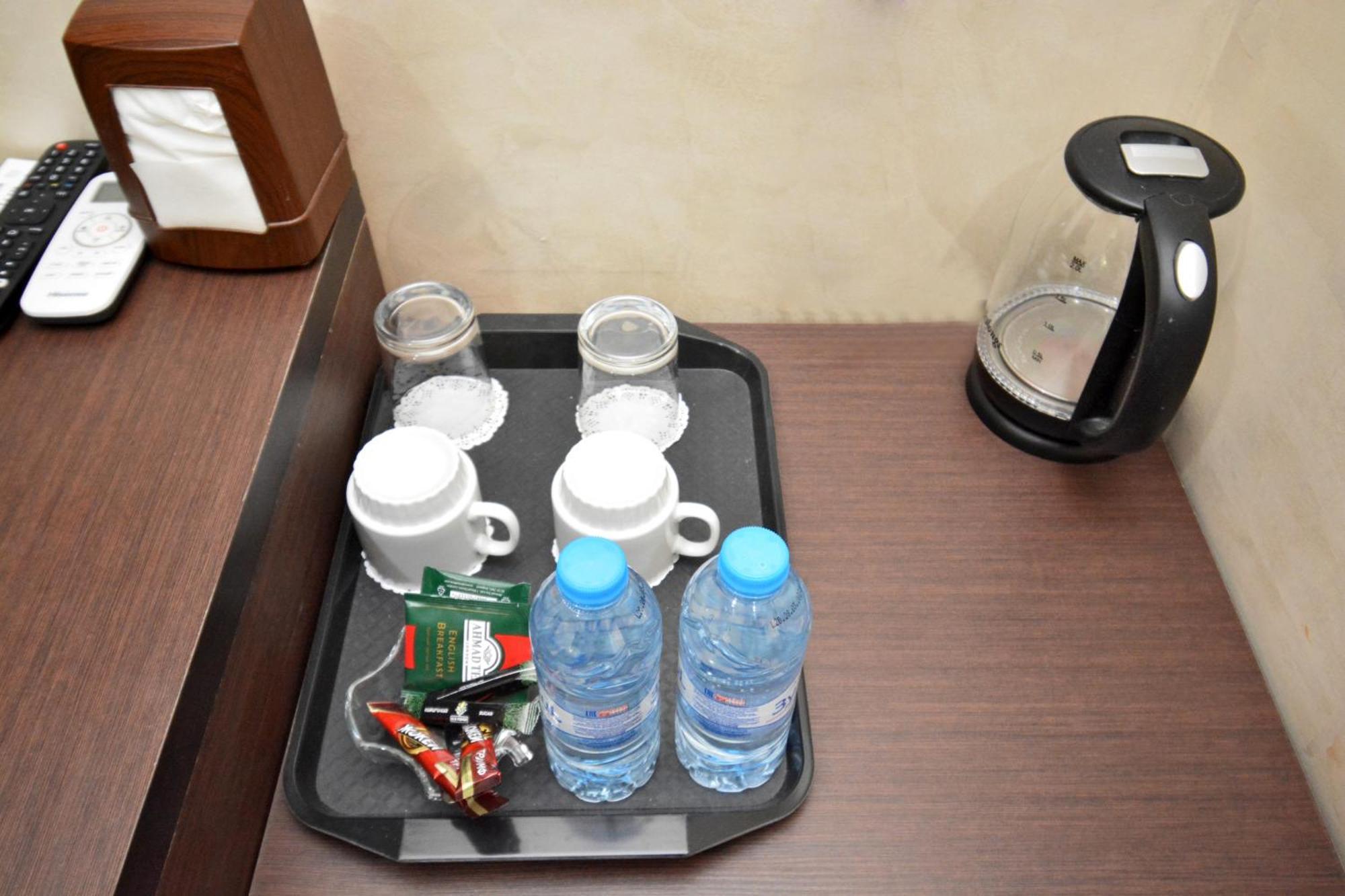 Hotel Partiez Erywań Zewnętrze zdjęcie